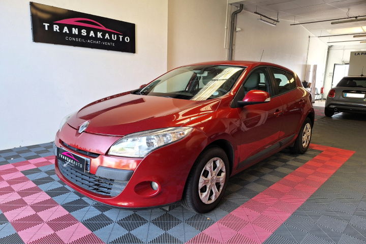 RENAULT MEGANE III BERLINE