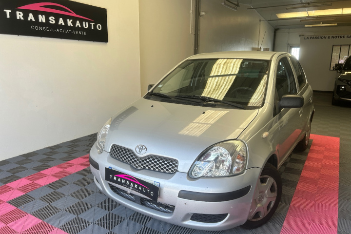 TOYOTA YARIS